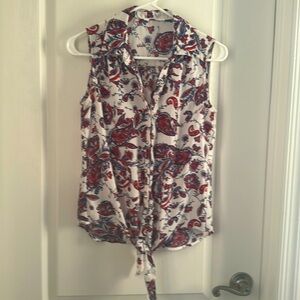Women sleeveless shirt, button down, small